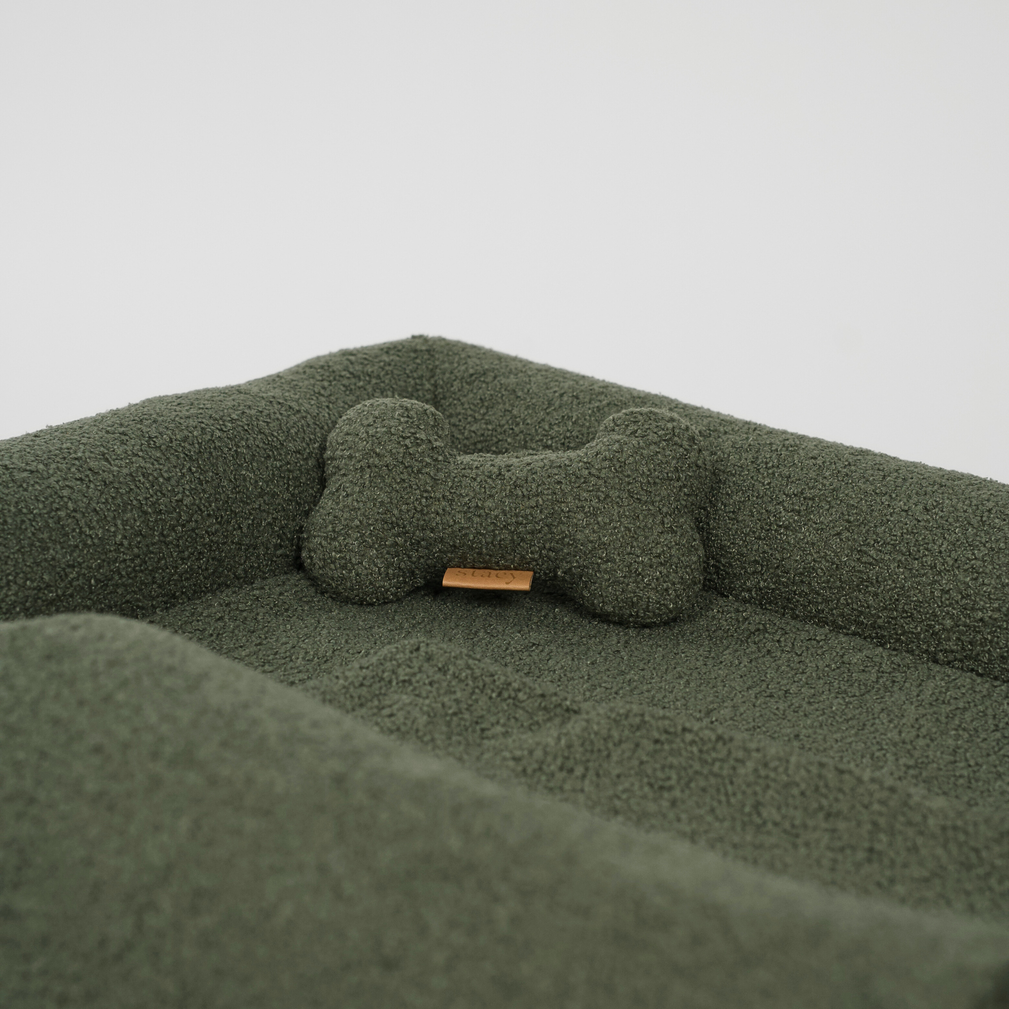Karla Dog Bed | Moss Bouclé