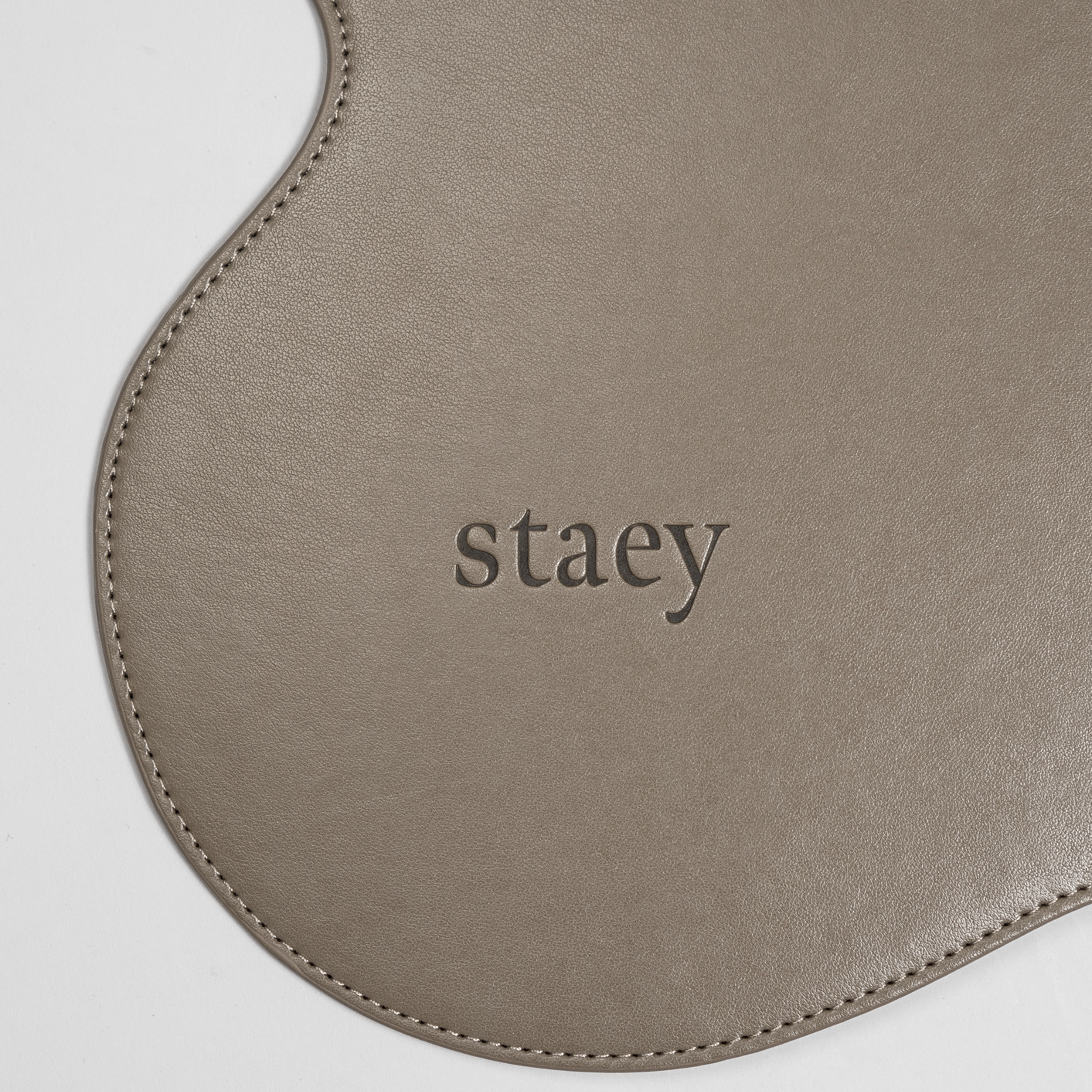 Alva Feeding Mat | Taupe