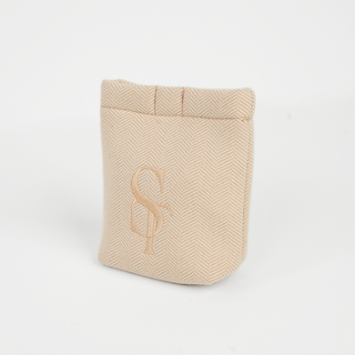 Elma treat bag in light rose herringbone with embossed Staey monogram