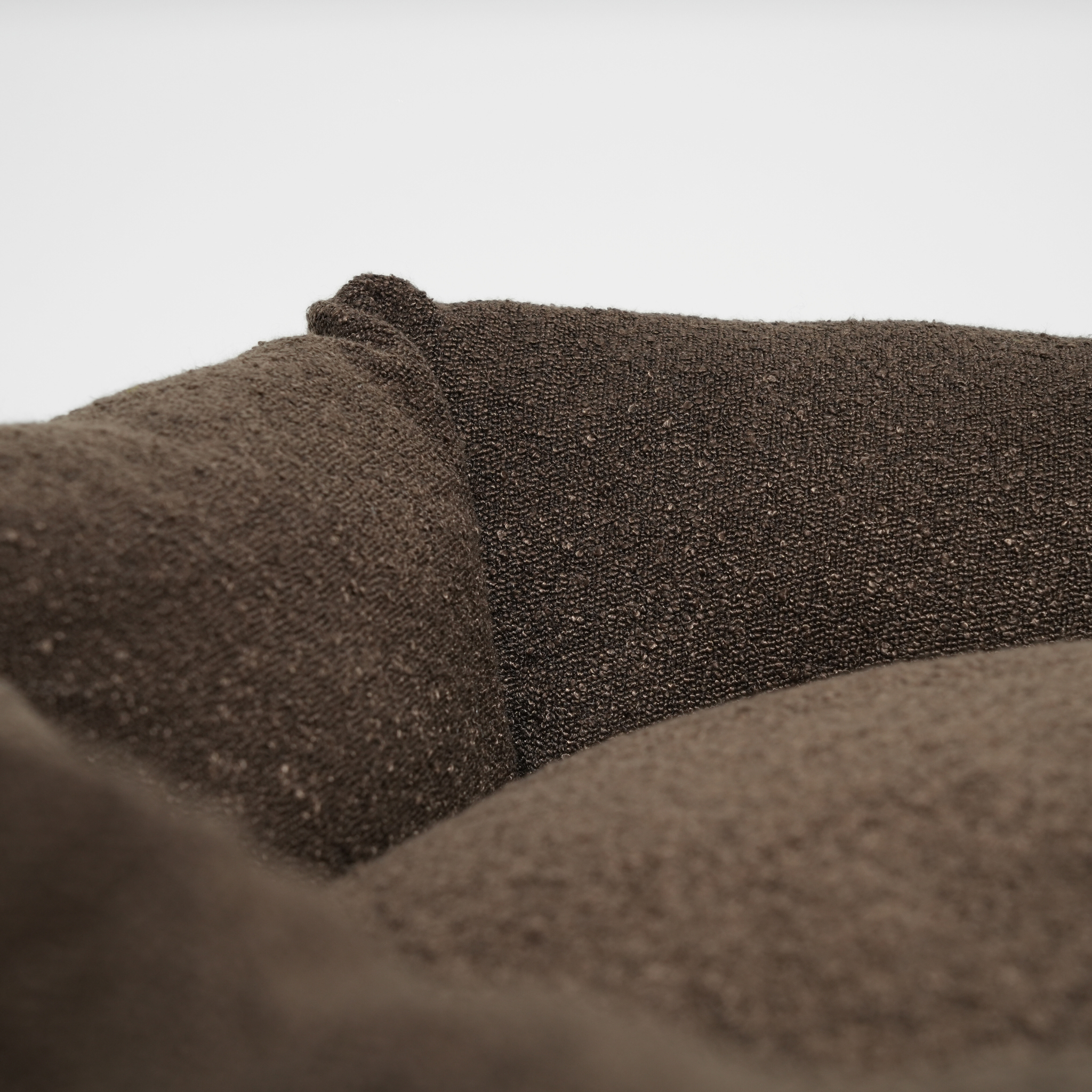 Luna Dog Bed 3.0 | Chestnut Bouclé