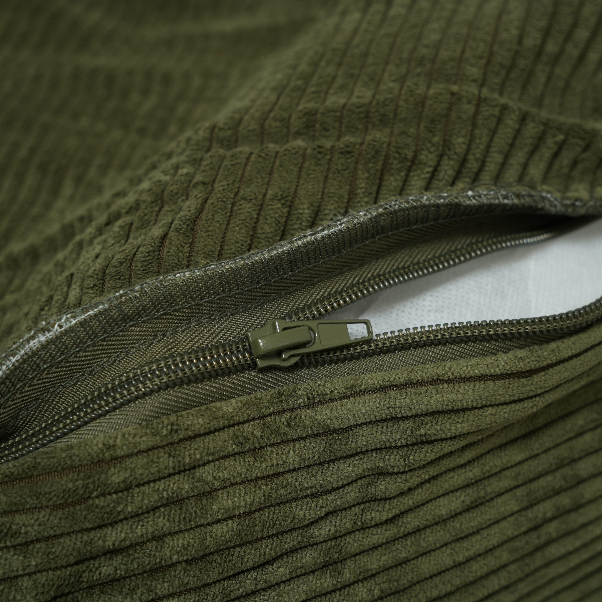 Luna Dog Bed 3.0 | Moss Green Corduroy