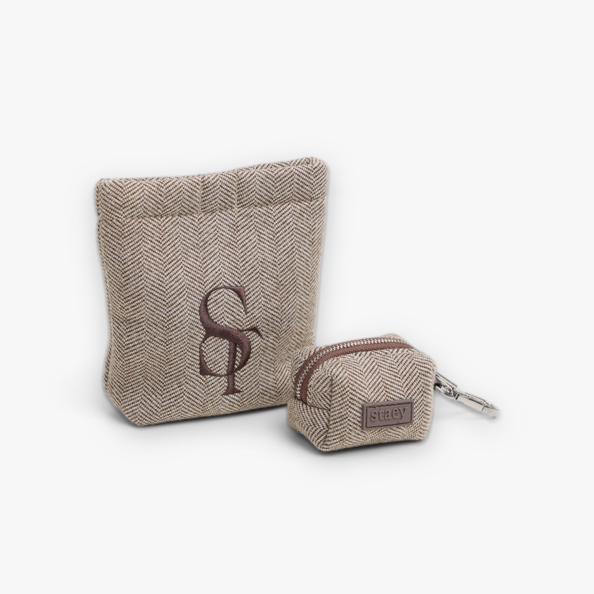 Elma treat bag and waste bag holder in mocca herringbone