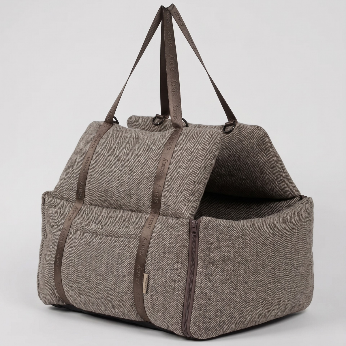 Thea 3-in-1 dog car seat in mocca herringbone with carry handles