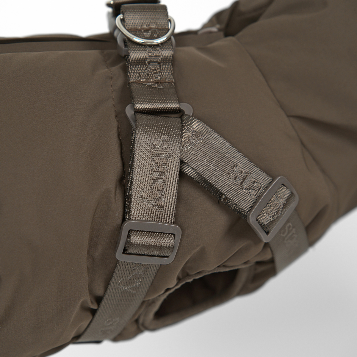 Vera Hundemantel mit integriertem Geschirr | Chestnut
