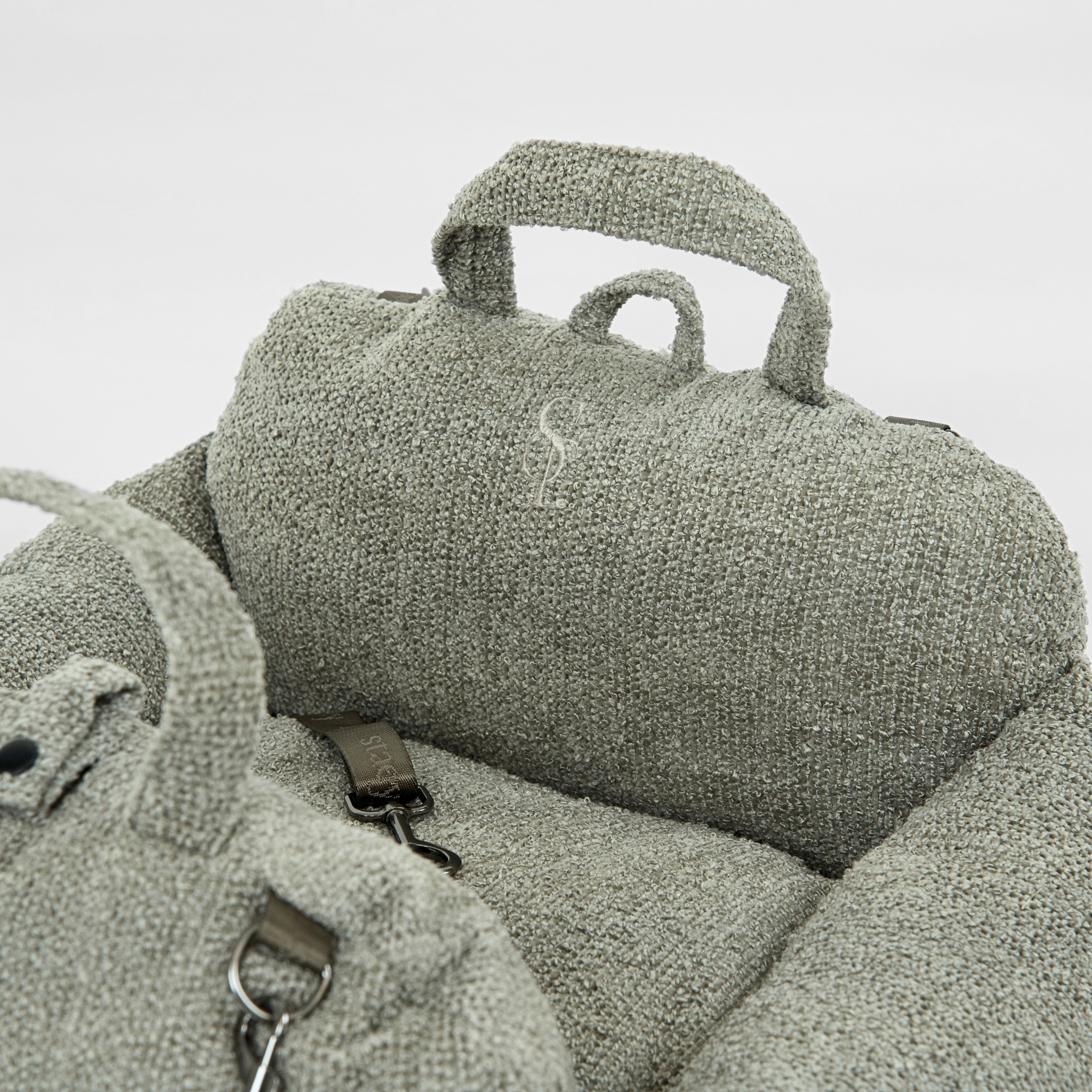 Tova 2-in-1 Car Seat | Oat Bouclé