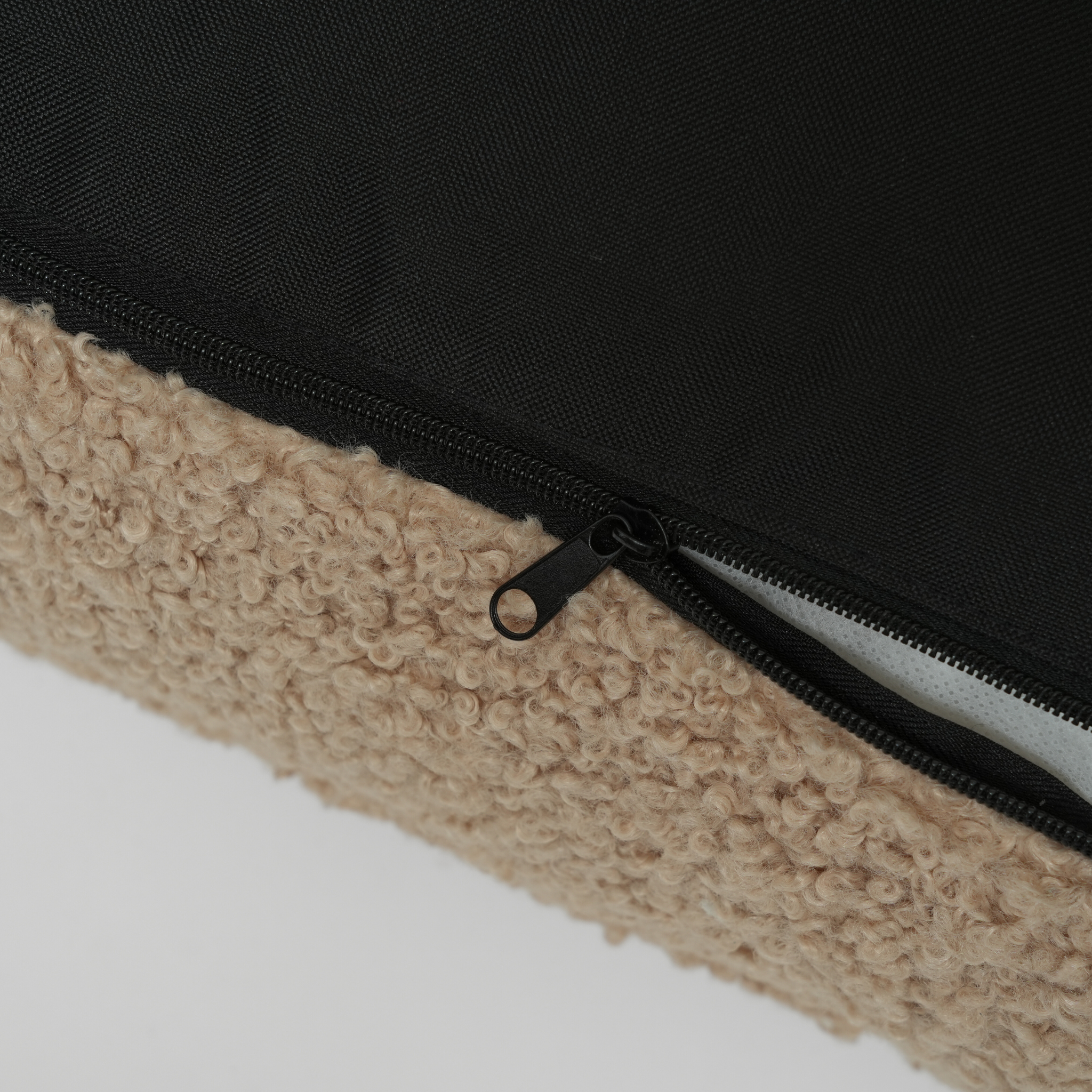 Noor Dog Cushion | Sand Curly