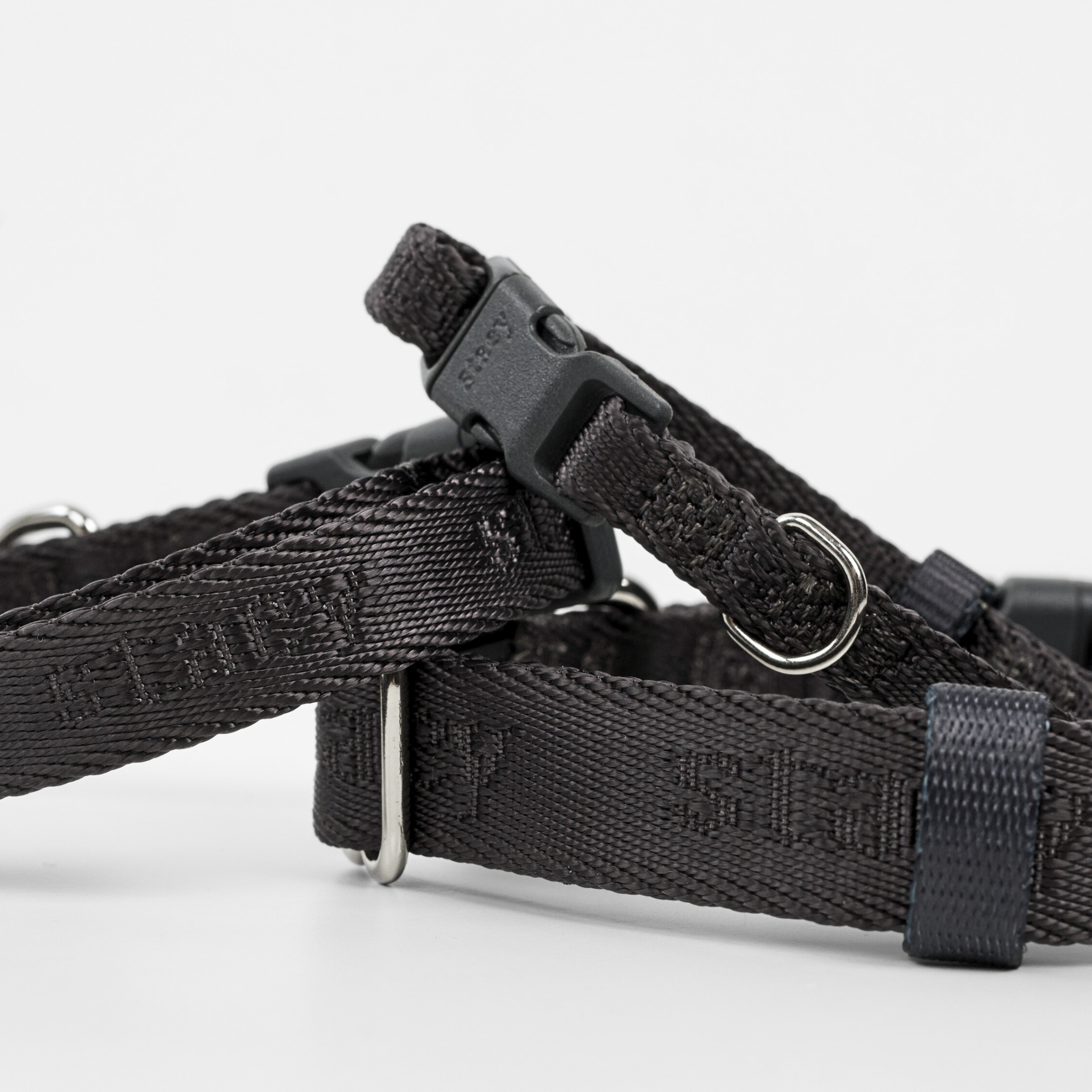 Elma Strap Collar | Dusty Blue